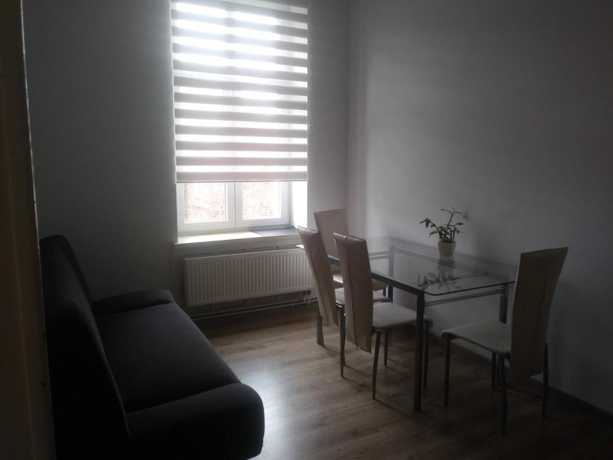 Smolki 22/10 Apartment Przemysl Bagian luar foto